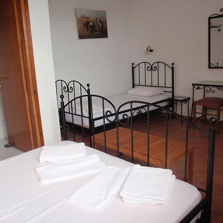 Petrouda'S Apartments Samothraki Exterior photo