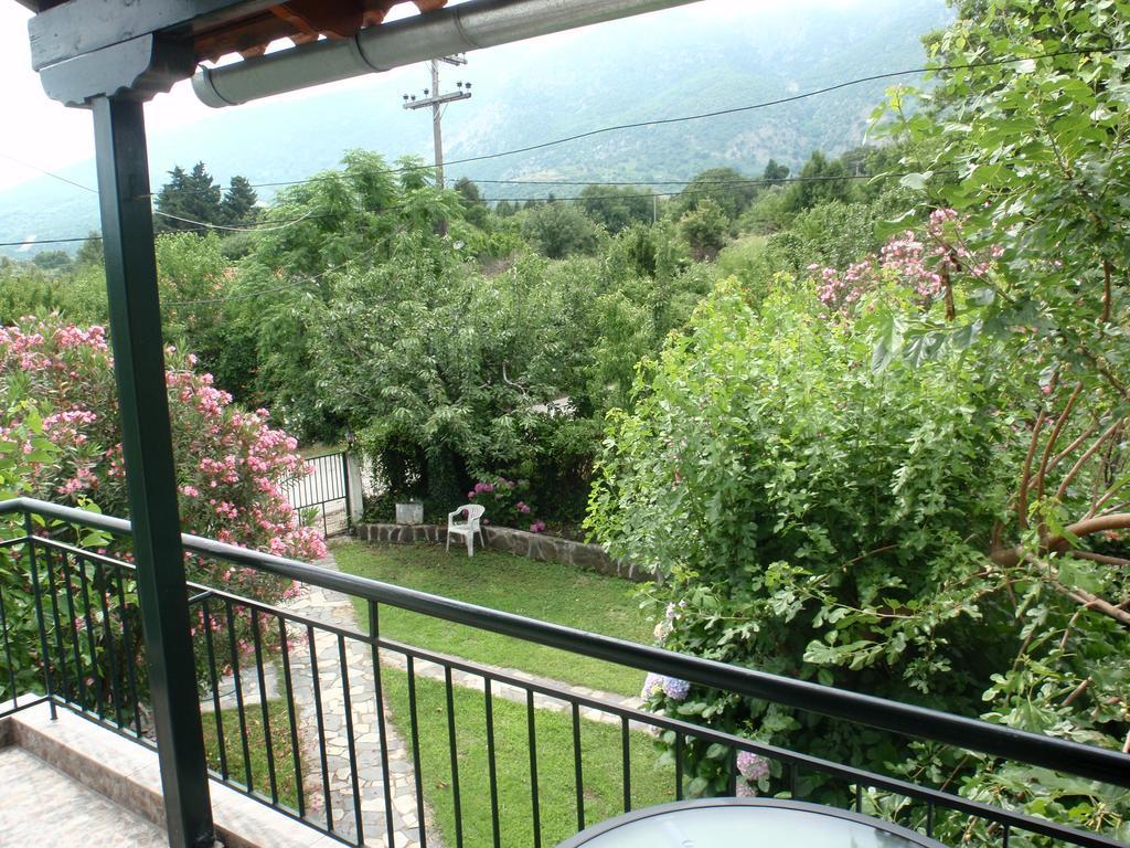 Petrouda'S Apartments Samothraki Exterior photo